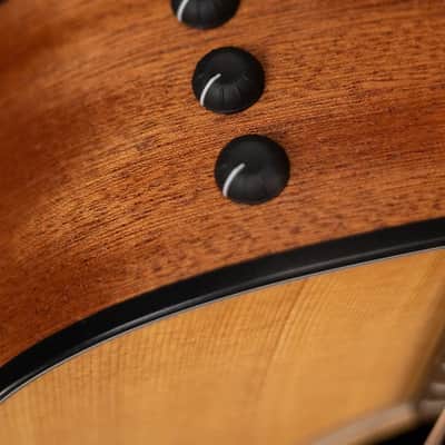 Taylor 112ce Grand Concert Acoustic/Electric Guitar with Gig Bag image 11