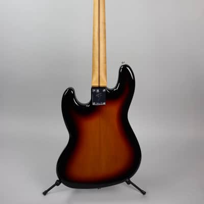 Fender Player II Jazz Bass 3-Tone Sunburst image 7