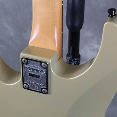 Kramer Baretta USA - Gold - 2nd Hand - Used image 9
