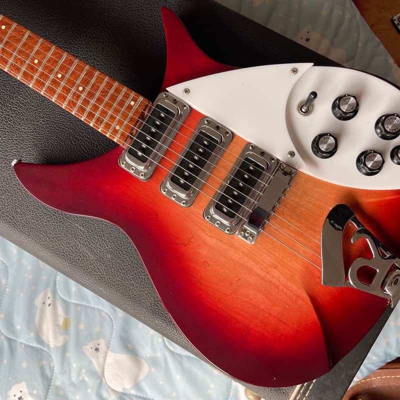 1989 Rickenbacker 350/V63 Fireglo