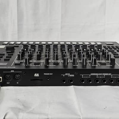Roland TR-8S AIRA Rhythm Performer with Sample Playback 2018 - Present - Black image 7