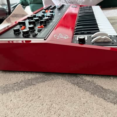 2025 Moog Geddy Lee Minimoog Model D 44-Key Monophonic Synthesizer image 6