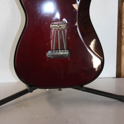 2006 Fender Standard Stratocaster Made in Mexico Midnight Wine W/Hard Shell Case image 12