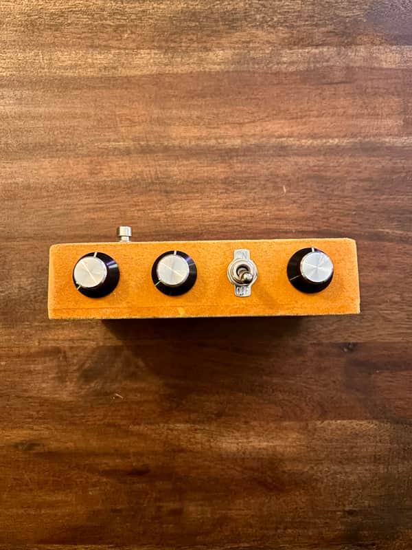 Warm Audio Foxy Tone Box