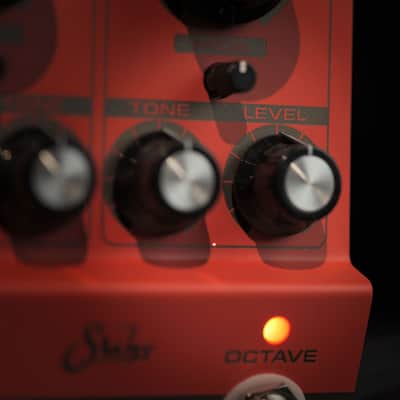 Suhr Thornicus Ian Thornley Signature Fuzz / Octave Fuzz pedal image 2