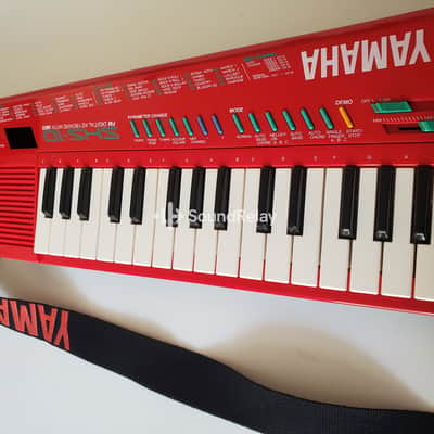 Yamaha SHS-10R Keytar – Red Version – Portable FM Synth – Printed Manual – Tested image 7