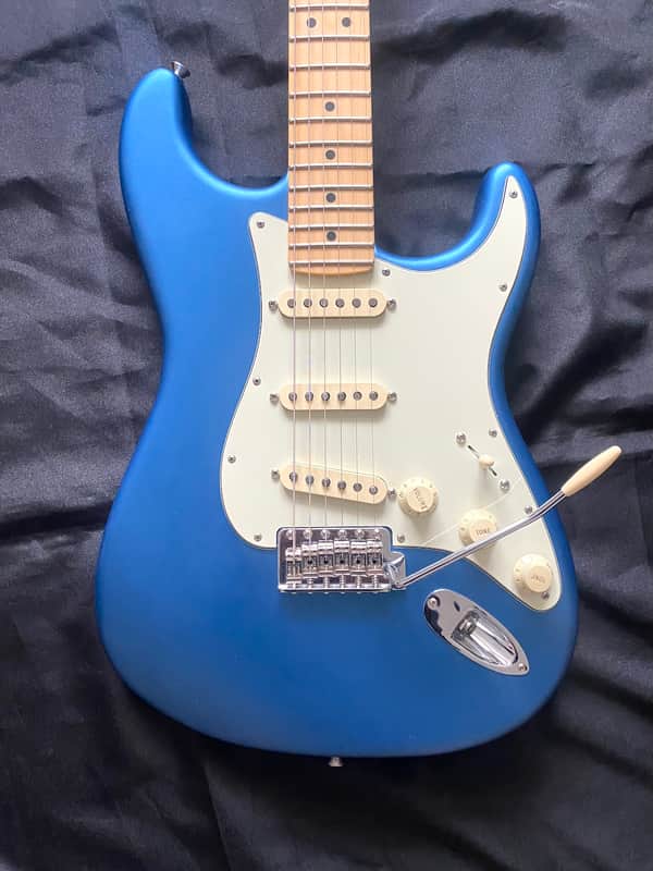 Fender American Performer Stratocaster 2023 Satin Lake Placid Blue image 1