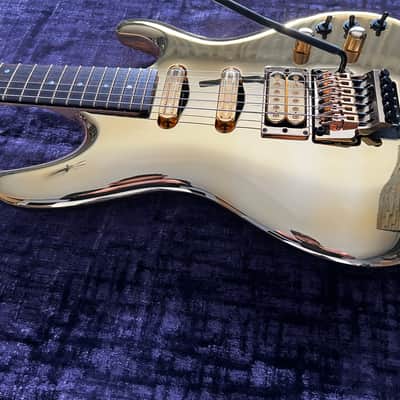 Ibanez JS2-GD Joe Satriani Signature - Gold Boy image 10