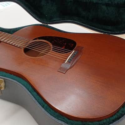MARTIN Acoustic Guitar D-15M