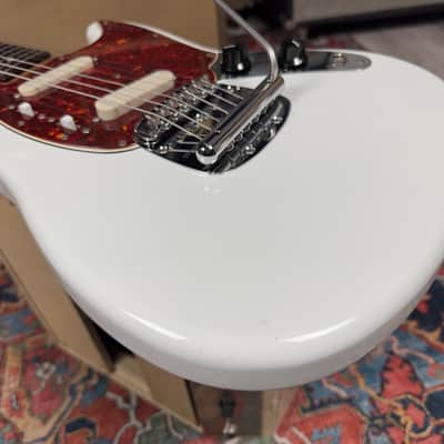Fender Mustang Traditional 60's Olympic White Rosewood image 22