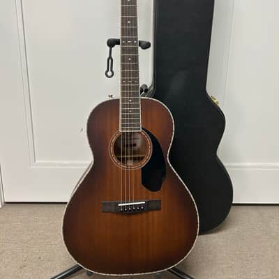 Fender Paramount PS-220E | Reverb