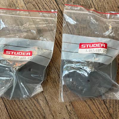 STUDER -1.067.688.00 -NOS PAIR -SPOOL SUPPORT/TAPE PLATES image 1