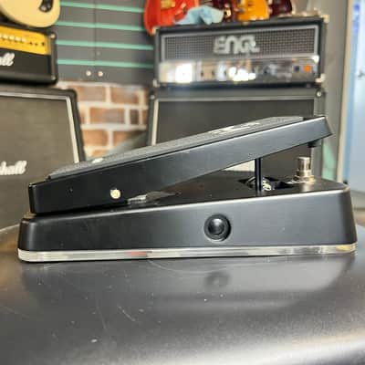 Line 6 Helix Rack Unit w/Helix Control Footswitch & SP1-L6 Expression Pedal image 14