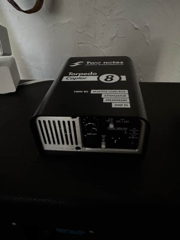 Two Notes Torpedo Captor Loadbox/Attenuator/DI - 8 Ohm 2010s - Black image 1