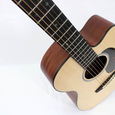 2025 Martin 000C JR-E - Natural image 9