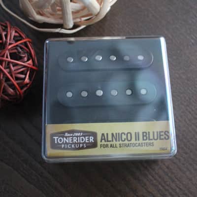 Tonerider Alnico II Blues SSS Stratocaster Pickups Set - black image 1