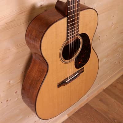 Martin USA 000-18 Modern Deluxe - Ebony Fingerboard, Natural image 3
