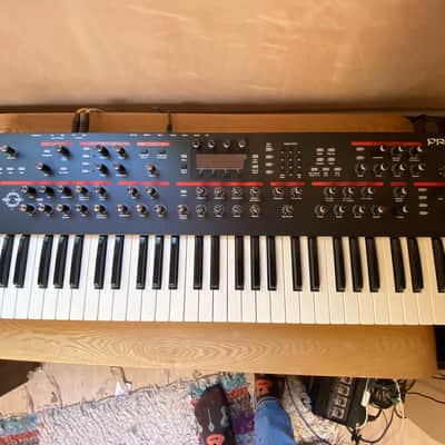Dave Smith Instruments Prophet 12 61-Key 12-Voice Polyphonic Synthesizer 2013 - 2018 - Black with Wood Sides
