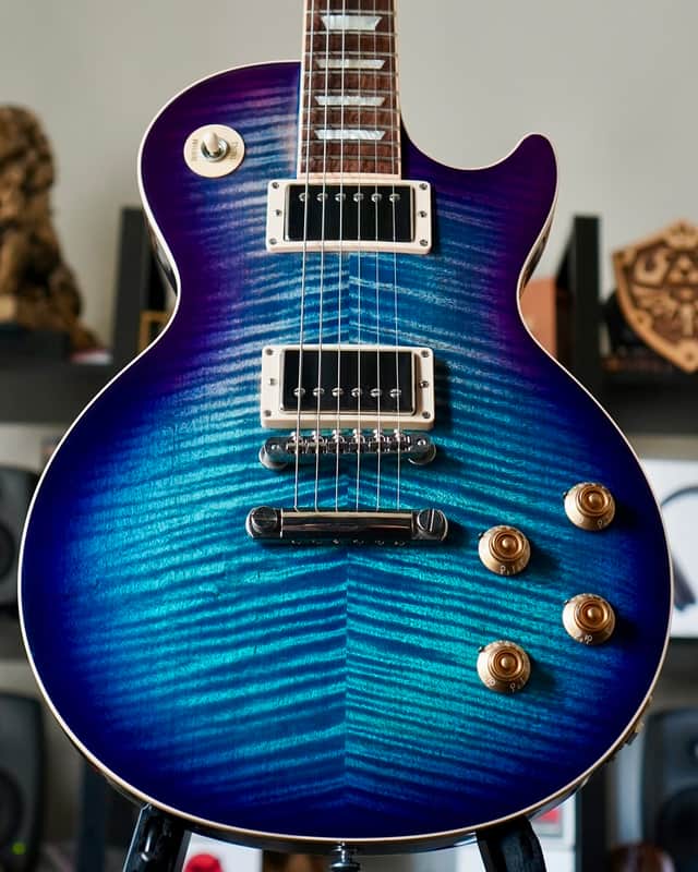 Gibson Les Paul Traditional Blueberry Burst Reverse Chevron Top 2018