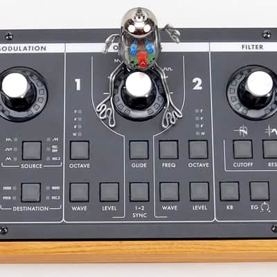 MOOG Slim Phatty Analog Synthesizer Desktop + Holz + Neuwertig + 1,5J Garantie image 6