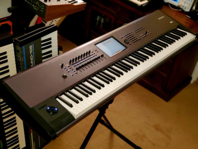 MUST SEE!!! KORG KRONOS X 88 FULLY SERVICED AND IN AMAZING CONDITION! image 1