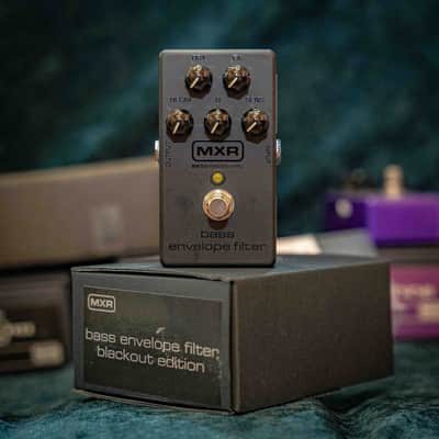 MXR M82B Bass Envelope Filter 15th Anniversary 2023 - Blackout image 1