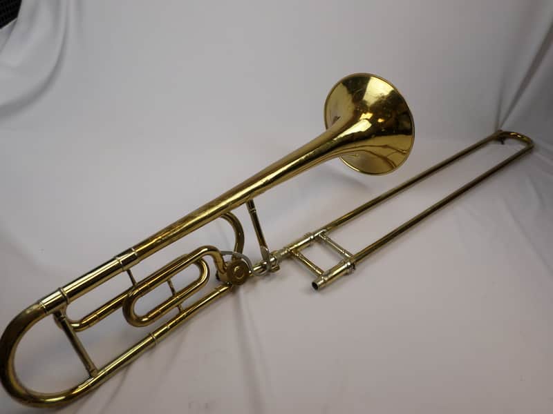 Besson 737 F Trombone Yellow Brass image 1