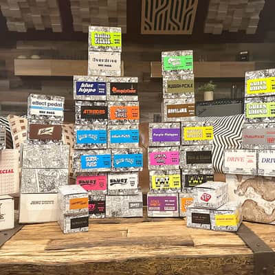 Way Huge BLACKOUT Saucy Box Overdrive Special Edition (WHE205-BK) image 17