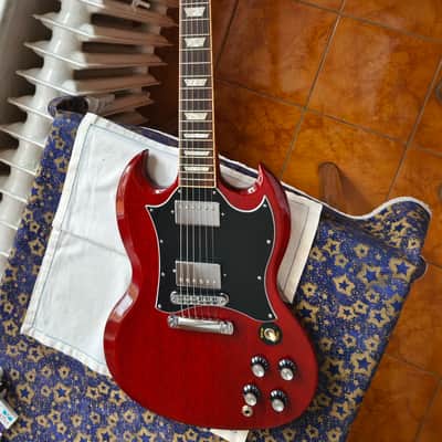Gibson SG Standard Heritage Cherry 2016 with original case image 1