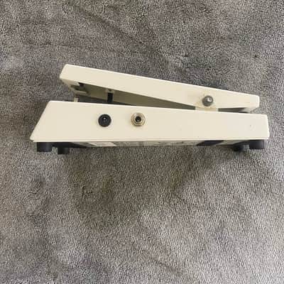 Fulltone Clyde Deluxe Wah 2001 Signed #0017 by Mike Fuller image 3