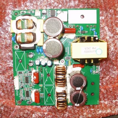Harbinger VS18 amp/PSU  module image 2