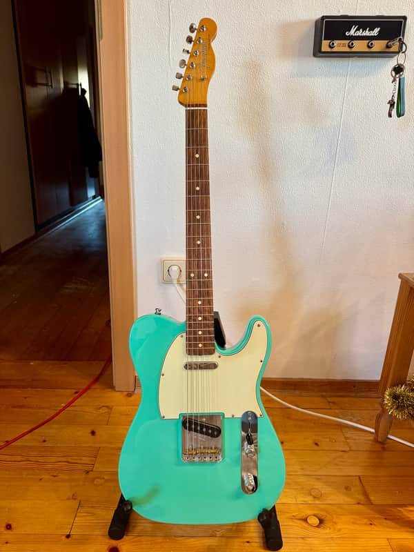 Fender Vintera '60s Telecaster Modified with Pau Ferro Fretboard 2019 - 2023 - Seafoam Green