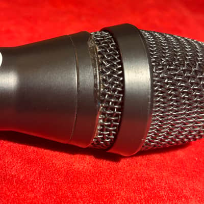 AKG P5 Perception Super Cardioid Dynamic Vocal Microphone 2010s - Black image 8