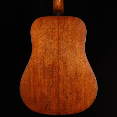 Martin D-18 Authentic 1937 VTS Aged (989) image 4