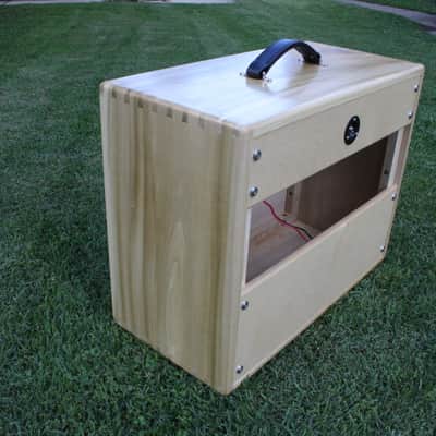 B Custom cabs 1x12  Custom Guitar Speaker Cab Solid Poplar Natural Finish image 5