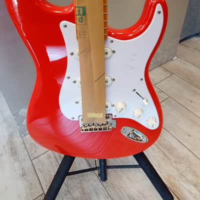 Chitarra Fender Strato Squier modello Classic Vibe 50s Fiesta Red Nuova. image 1