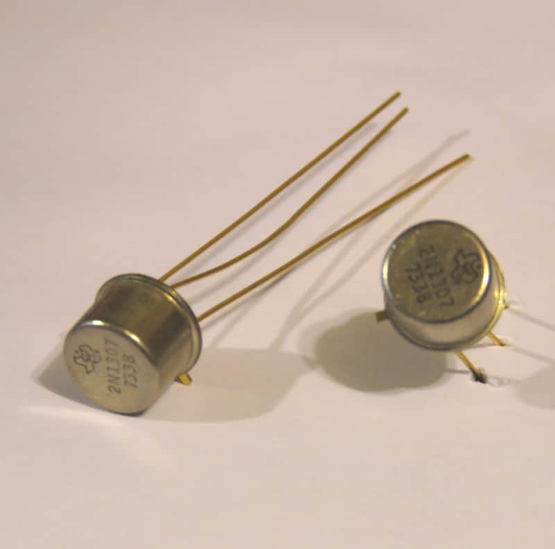 2N1307 Germanium PNP Transistor High Gain Pair image 1