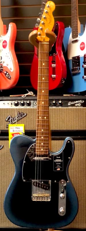 Immagine Fender American Professional II Telecaster with Rosewood Fretboard - Dark Night - 1