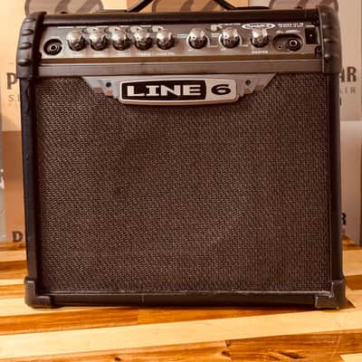 Line 6 Spider III 15 15-Watt 1x8" Digital Modeling Guitar Practice Amp 2006 - 2009 - Black image 5