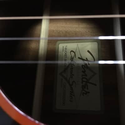 Fender California Series T-Bucket 300CE Acoustic/Electric Guitar Amber Quilt image 3