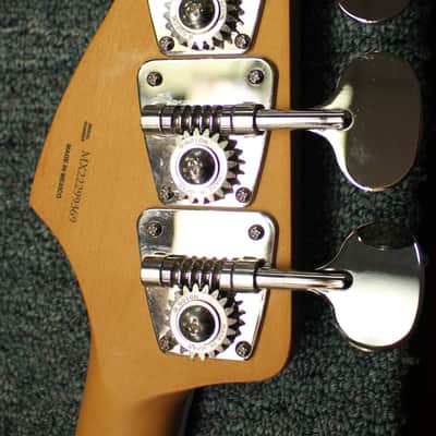 Fender Gold Foil Jazz Bass Ebony Fingerboard Sonic Blue Electric Bass w/Gigbag 8lbs 12oz image 6