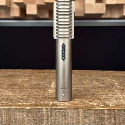 Royer Labs R-121 Ribbon Microphone. R121 R 121 image 4