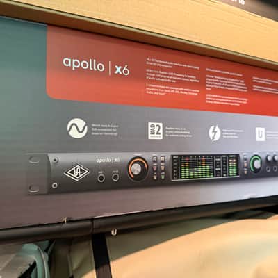 Universal Audio Apollo x6 Thunderbolt 3 Audio Interface 2020 - Present - Gray image 8