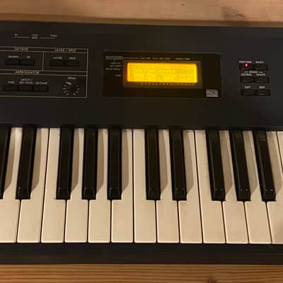 Korg N5EX 61-Key Music Synthesizer 1990s - Black