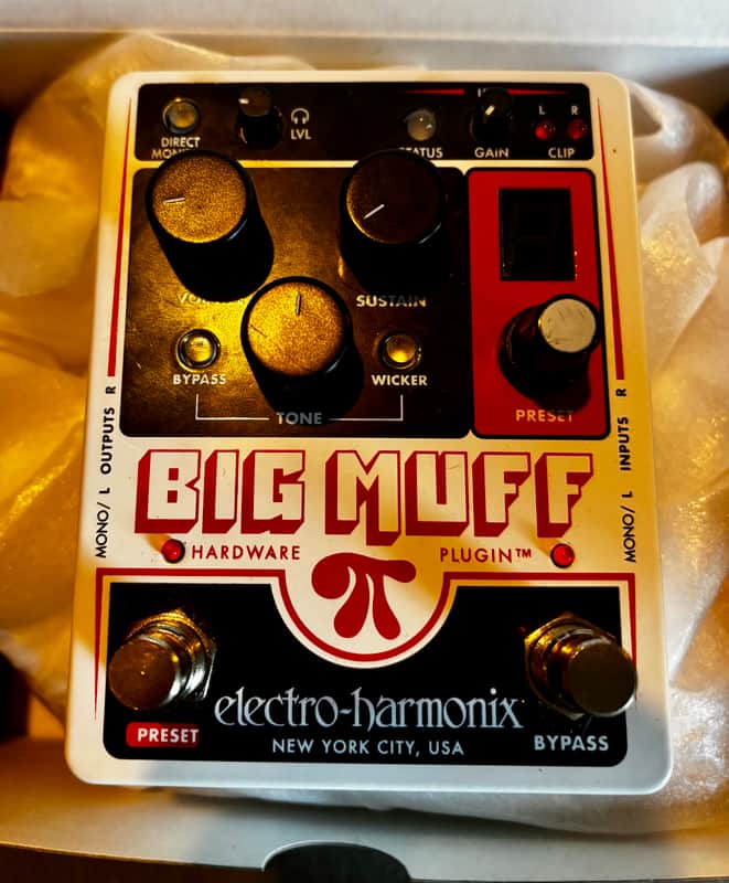 Electro-Harmonix Big Muff Pi Hardware Plugin 2022 - Present White image 1