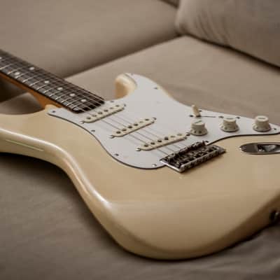 Fender Stratocaster 1984 JV/MIJ Vintage White image 10