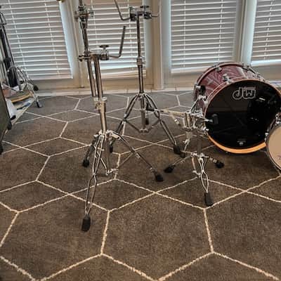 DW Performance Series 6 PC. Drum Kit w/ Hardware 2016 - Present - Cherry Stain Lacquer image 6