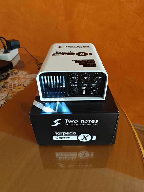 Two Notes Torpedo Captor X 8ohm Stereo Reactive Load Box / Attenuator 2020 - White image 1