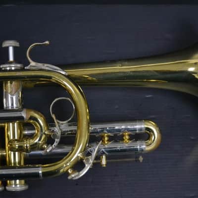 Corneta Bach Stradivarius 181-37 Corporation lacada en muy buen estado. image 6