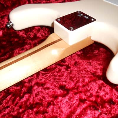 Fender Jimmie Vaughan Artist Series Stratocaster 1996-2021 with Texas Specials and G&G Fender tweed case - Olympic White image 11